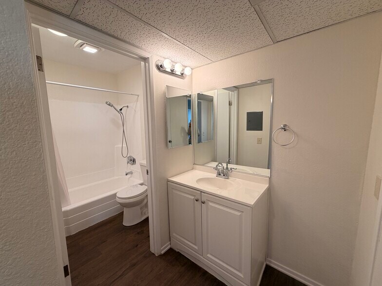 Bathroom with Separate Vanity - 24851 Walnut St