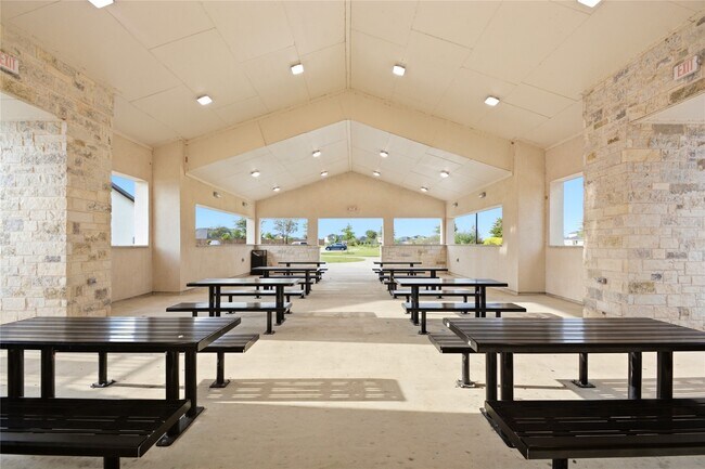 Building Photo - 3014 Liams Tower Ln.