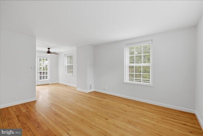 Building Photo - 4825 S 28th St