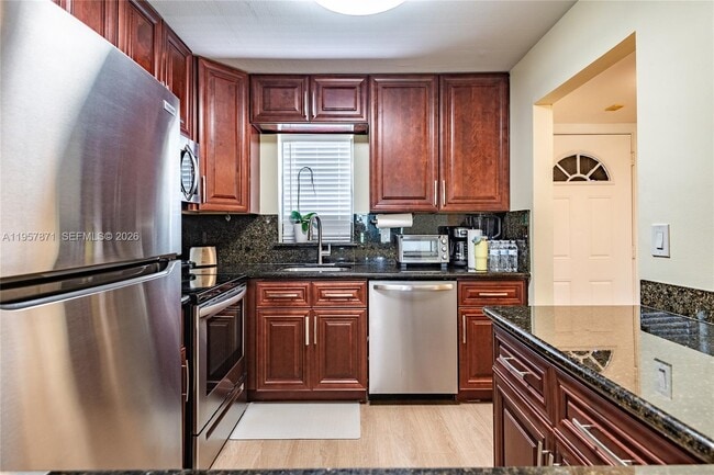 Building Photo - 9355 SW 8th St