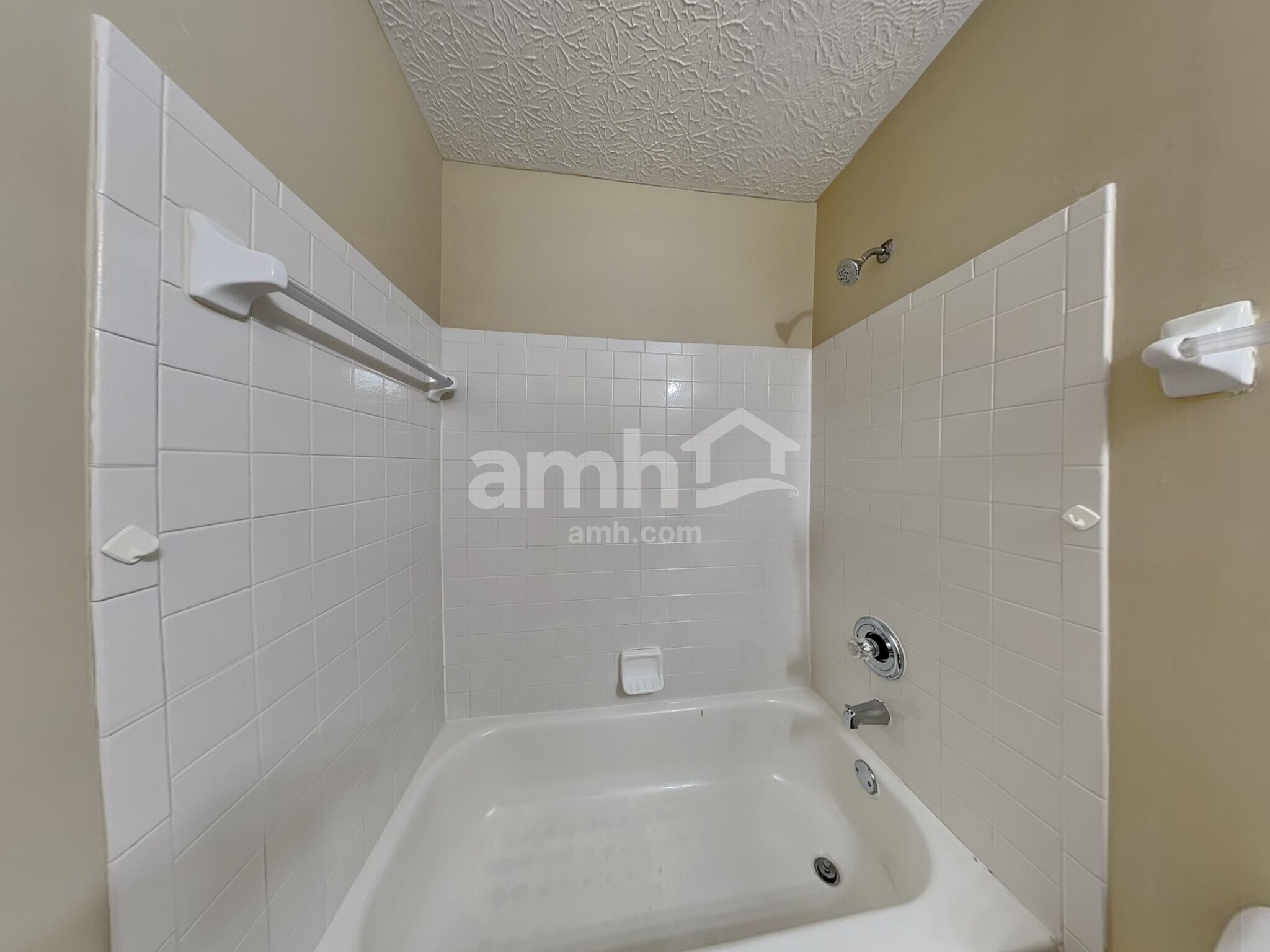 Building Photo - 8118 Arbor Rose Way