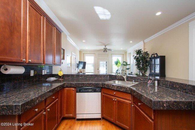 Building Photo - 1825 Eastern Pkwy