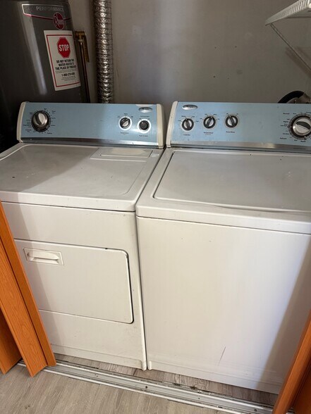Washer & Dryer - 9262 Taney Rd