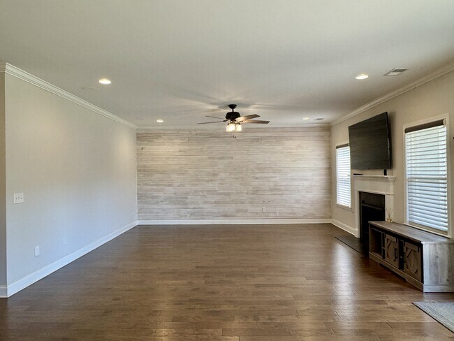 Building Photo - 169 Ashton Fields Dr