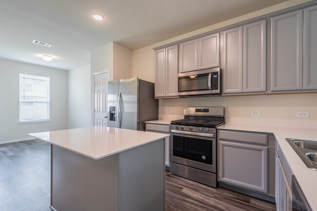Building Photo - 5715 Pampus Prairie Rd