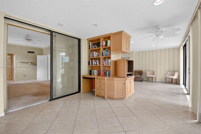 Building Photo - 4817 Esedra Ct