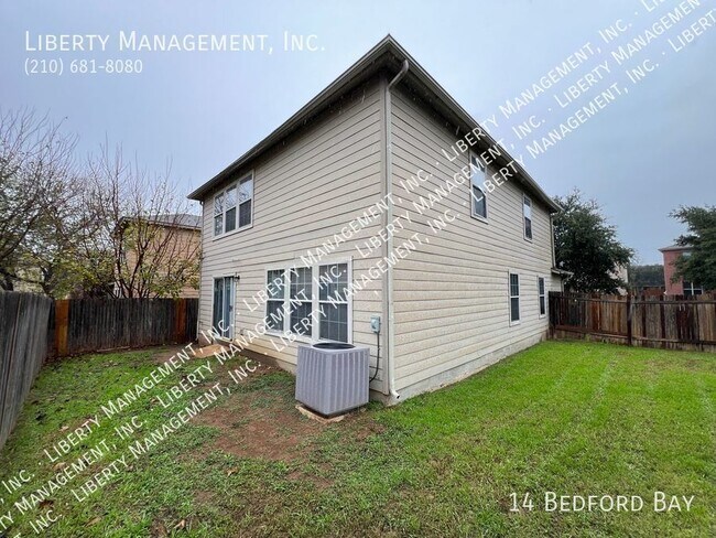 Building Photo - 4 bedroom with a Study