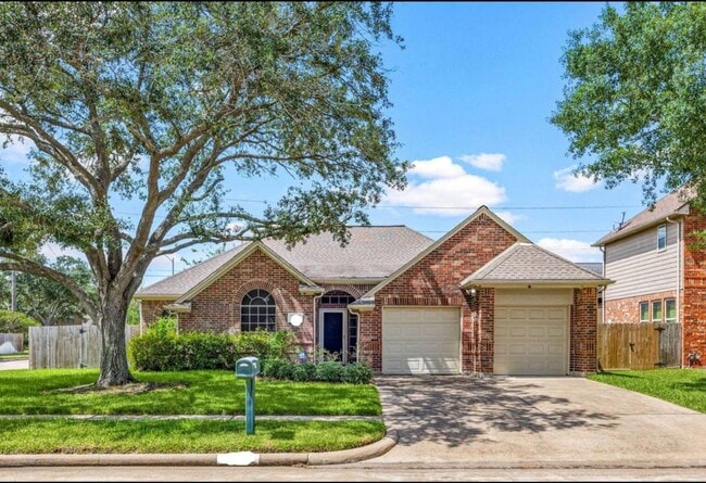 Building Photo - 13622 Neston Dr