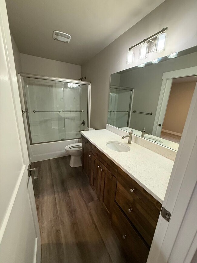 Building Photo - ree20124