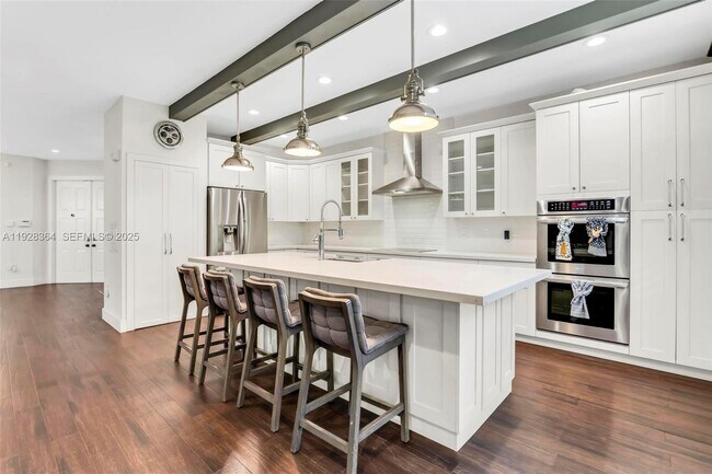 Building Photo - 16437 SW 28th St