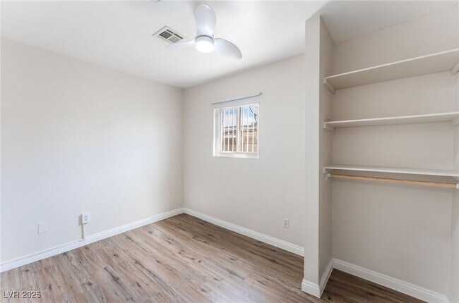 Building Photo - 2629 Hickey Ave