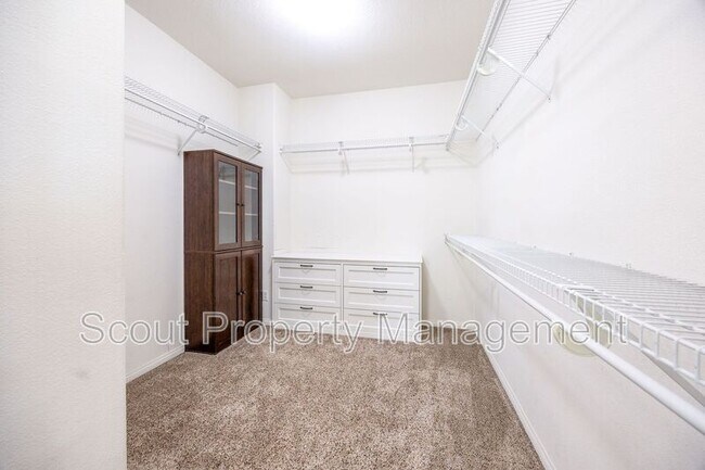 Building Photo - 28851 Springfield Pl