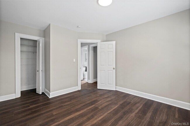 Building Photo - 305 Columbus Ave