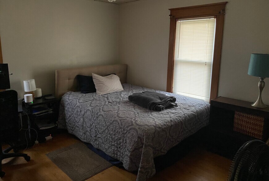 Building Photo - 124 Lighthouse Ct