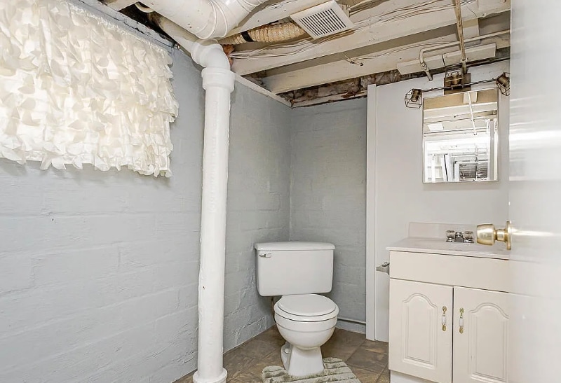 Building Photo - 1019 Radcliffe Dr