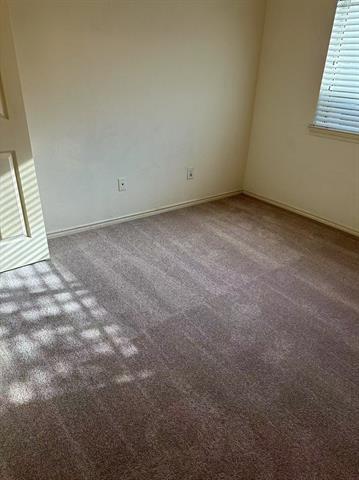 Building Photo - 10617 Pineview Ln