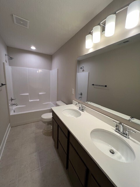 Building Photo - 13074 N Departure Blvd E