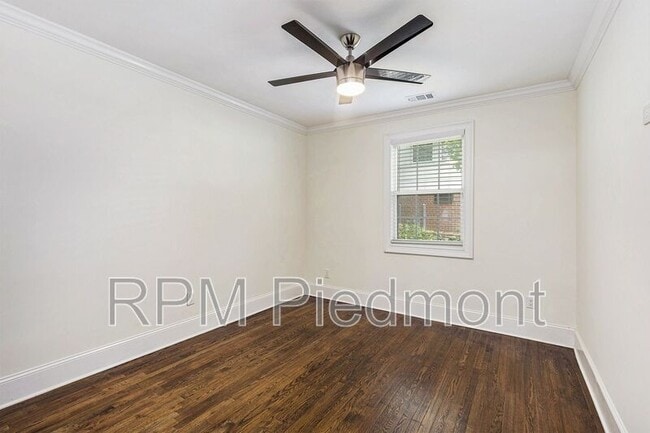 Building Photo - 1355 Westview Dr SW