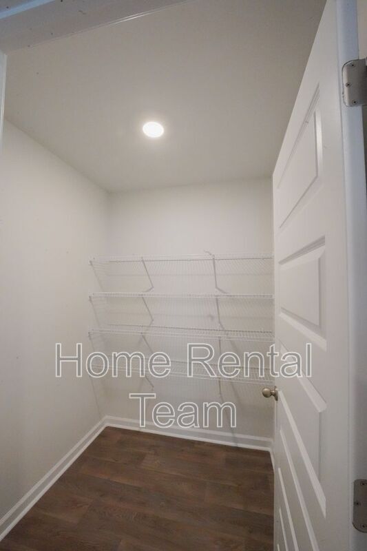 Building Photo - 463 Coconut Dr