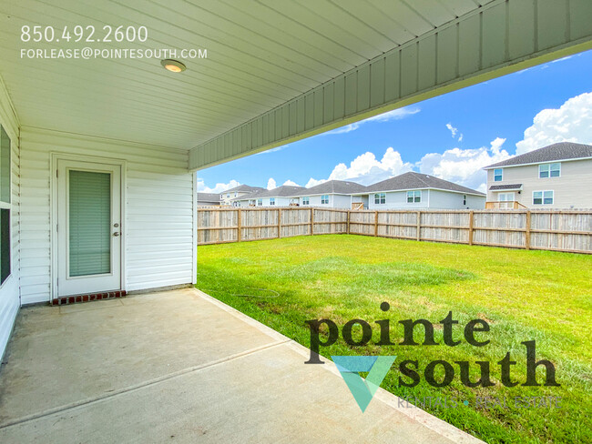 Building Photo - 5554 Guinevere Ln