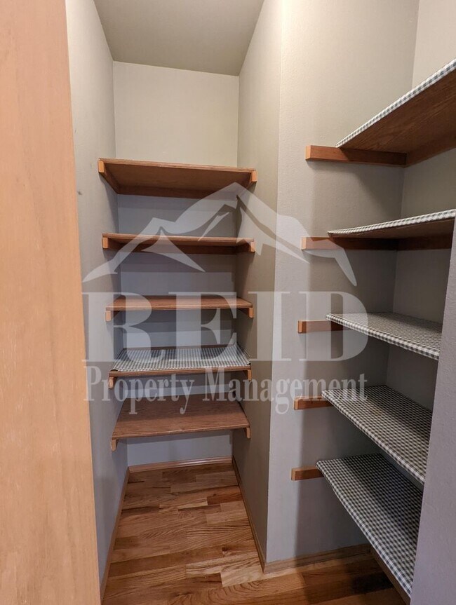 Building Photo - 7027 Killeen Pl SW