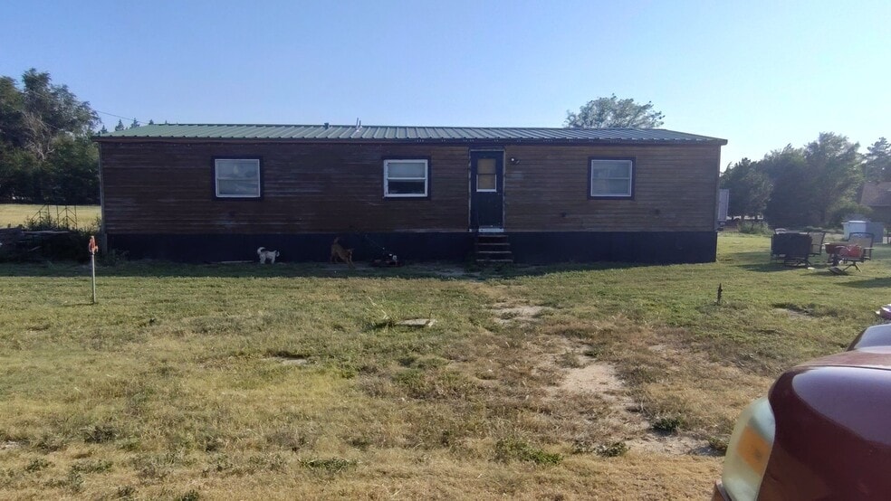 Building Photo - 412 N Edwards St