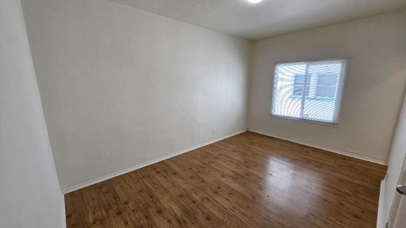 Building Photo - 226 S Tower Dr