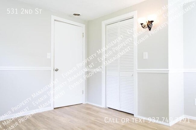 Building Photo - 531 2nd St