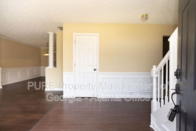 Building Photo - 2944 Monrovia Trail