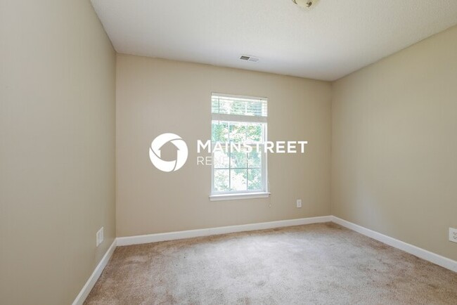 Building Photo - 1430 Olde Justin Pl