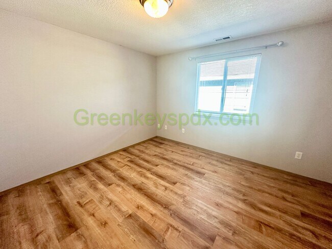 Building Photo - 3-Bedroom, 2-Bathroom Row House Near Alberta Arts District