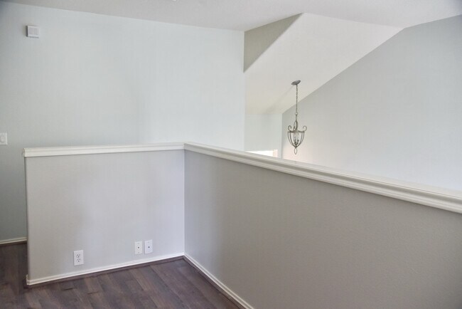 Building Photo - 13600 Breton Ridge St