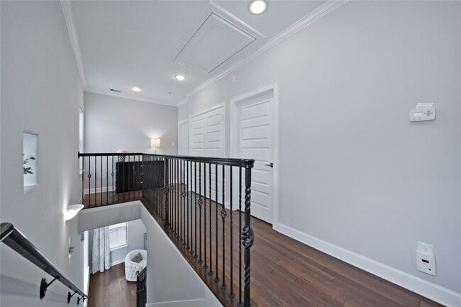 Building Photo - 5703 Kansas St