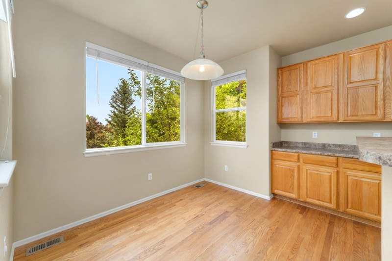 Building Photo - 7 Triangle Dr