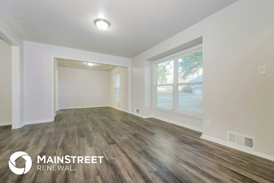 Building Photo - 7809 E 127 Terrace