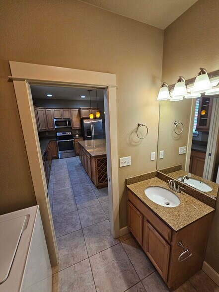 1/2 Bath - 14409 NE 22nd Ave