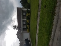 Building Photo - 1750 Pepperwood Way