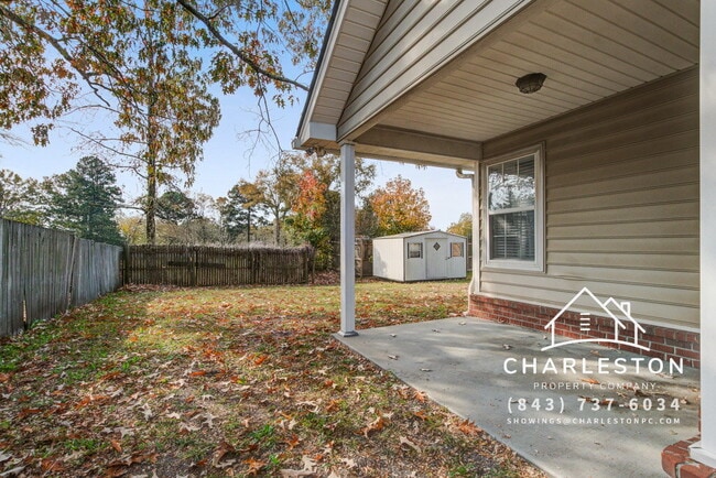 Building Photo - 7856 High Maple Cir