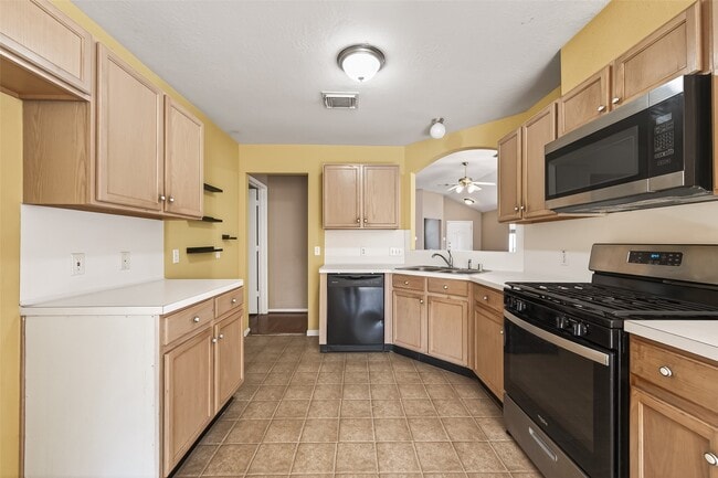 Building Photo - 10619 Goodrum Rd