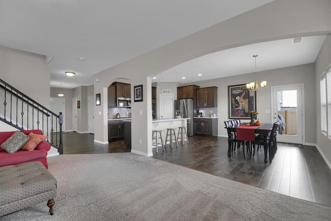 Building Photo - 8166 Misty Moon Dr