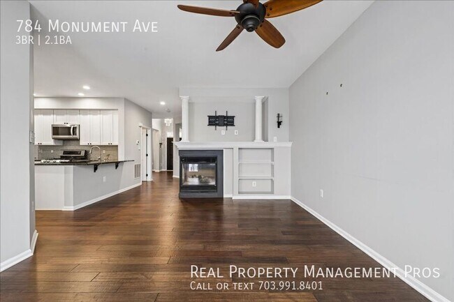 Building Photo - 784 Monument Ave