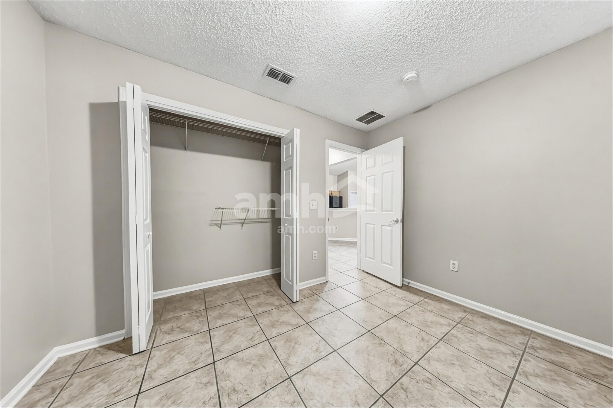 Building Photo - 2720 Cold Creek Blvd
