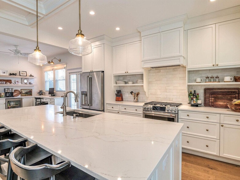 Building Photo - 15 S Tallahassee Ave