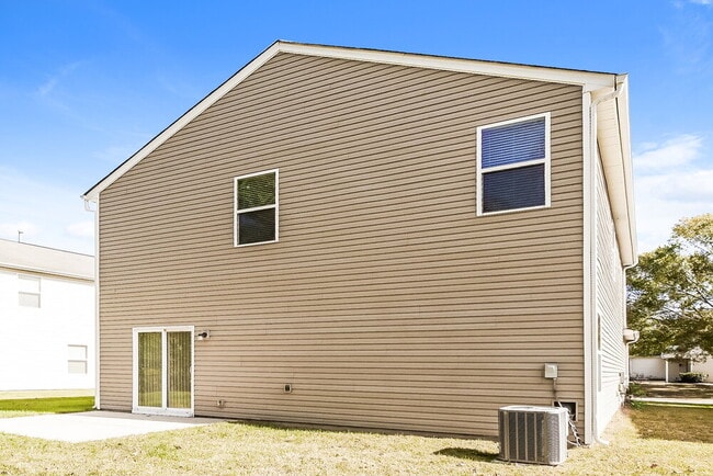 Building Photo - 9623 Paper Tree Rd