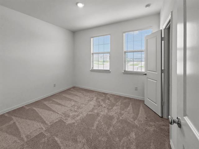 Building Photo - 1100 Flameleaf Dr