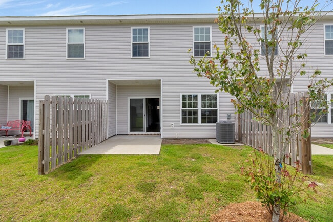 Building Photo - 98 Horizon Ln