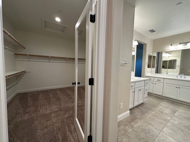 Building Photo - Impressive All Single Story 3 Bedroom, 2.5...