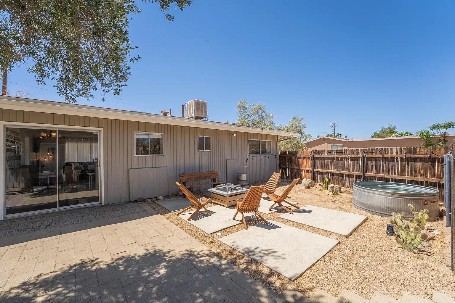 Building Photo - 58632 Barron Dr