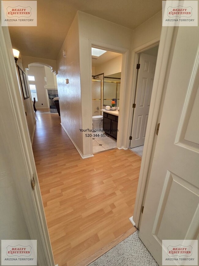 Building Photo - NE off Wrightstown & Pantano 3/2 with pool, patio and loads of upgrades