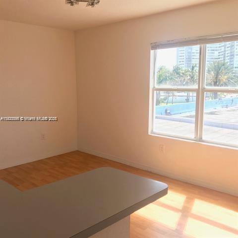 Building Photo - 7326 Collins Ave